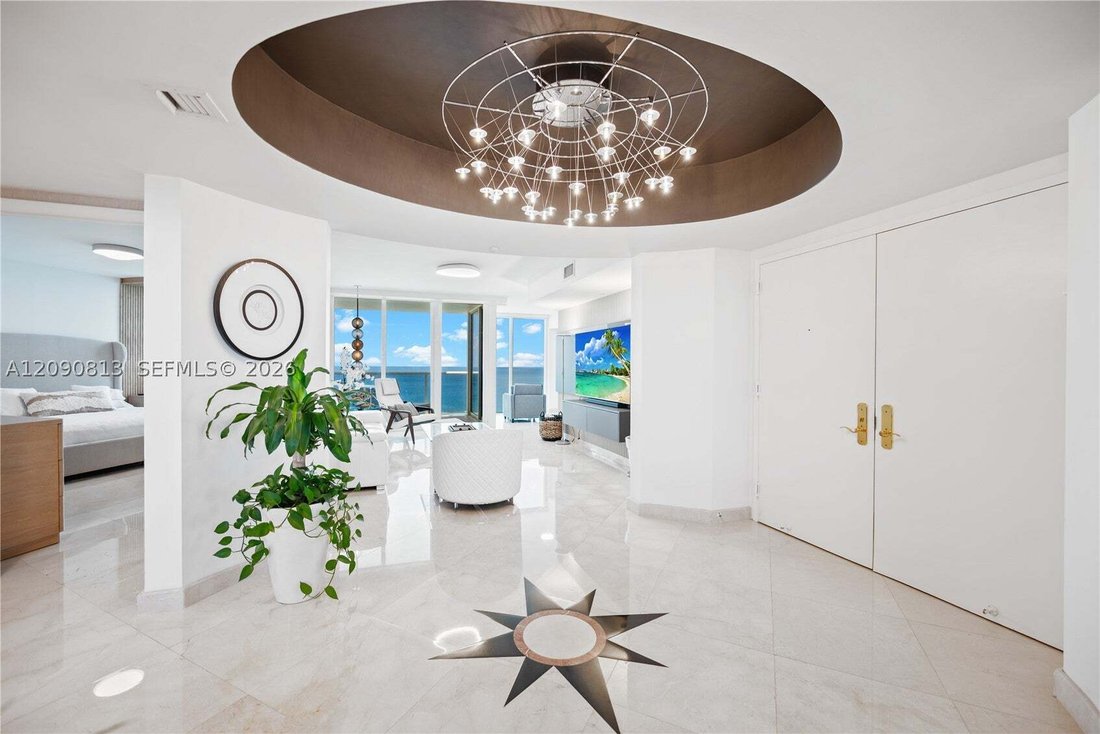 Condominio a Golden Beach, Florida, Stati Uniti 1 - 18893814