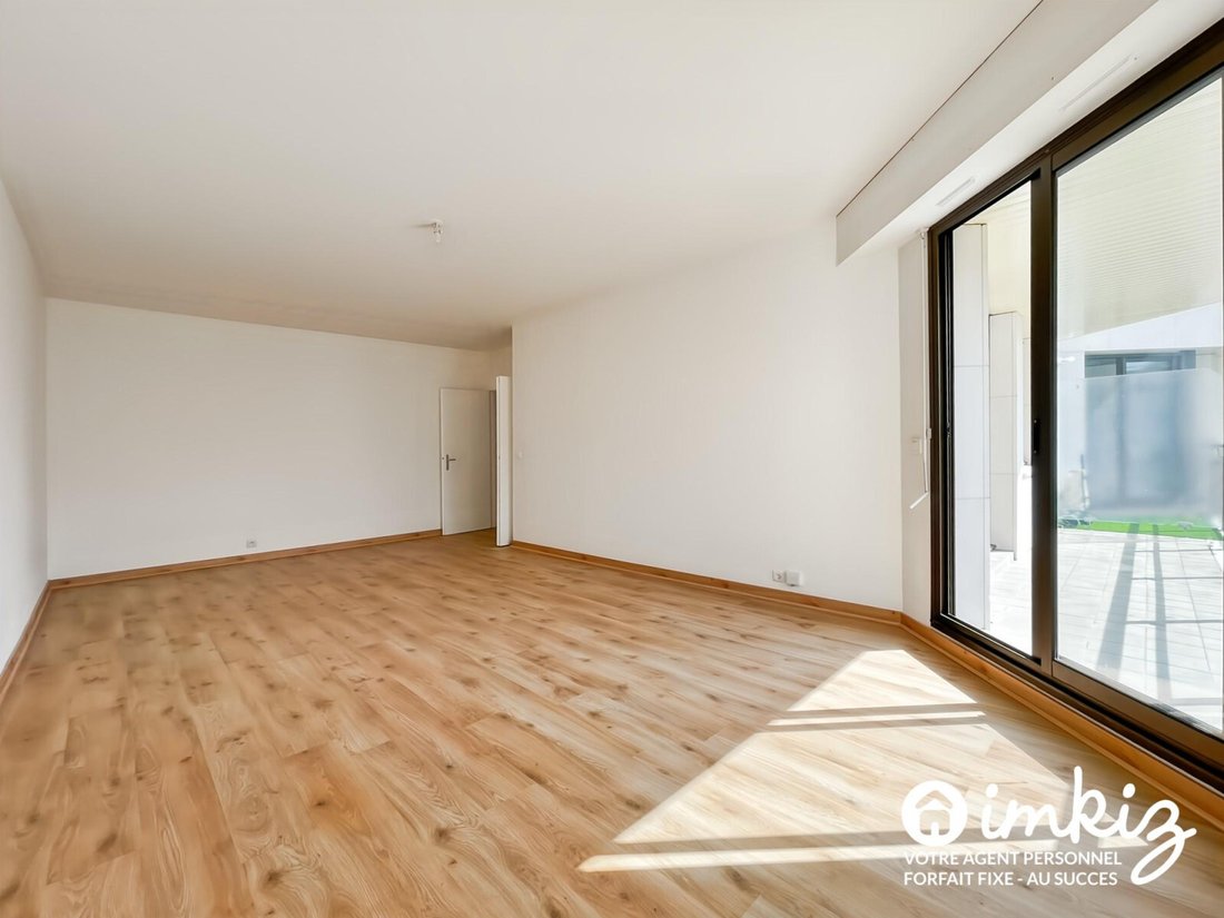 Apartamento en Frente de Sena, Levallois-Perret, Francia 2 - 18893599