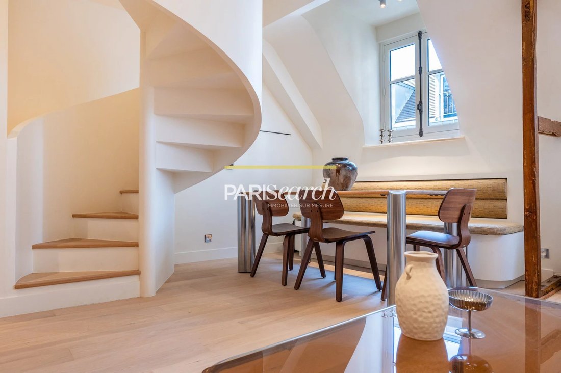 Apartment in Saint Gervais, Paris 4e Arrondissement, Paris 3 - 18894129