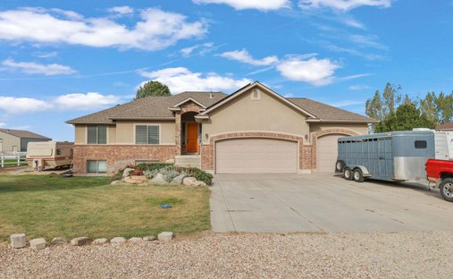 House in Willard, Utah, United States 1