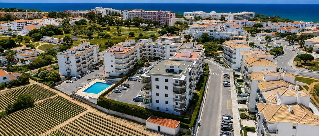 Appartamento a Olhos de Agua, Algarve, Portogallo 4 - 18893079