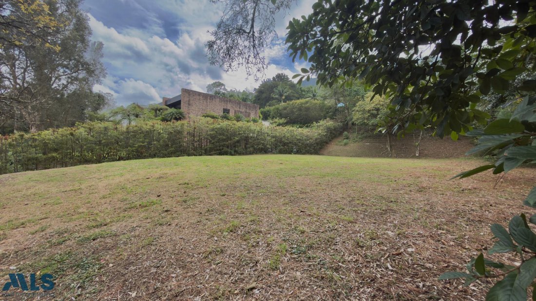Land in Envigado, Antioquia, Colombia 4 - 18894166