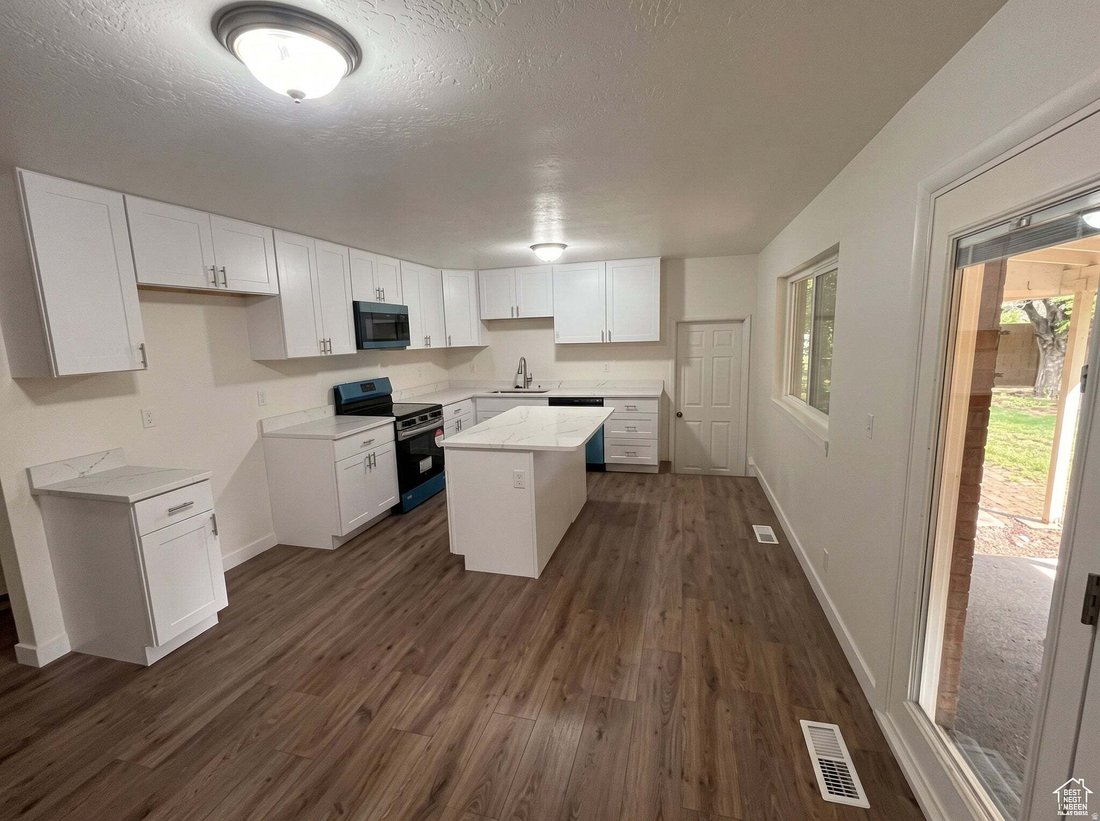 House in Cottonwood Heights, Utah, United States 4 - 18893213
