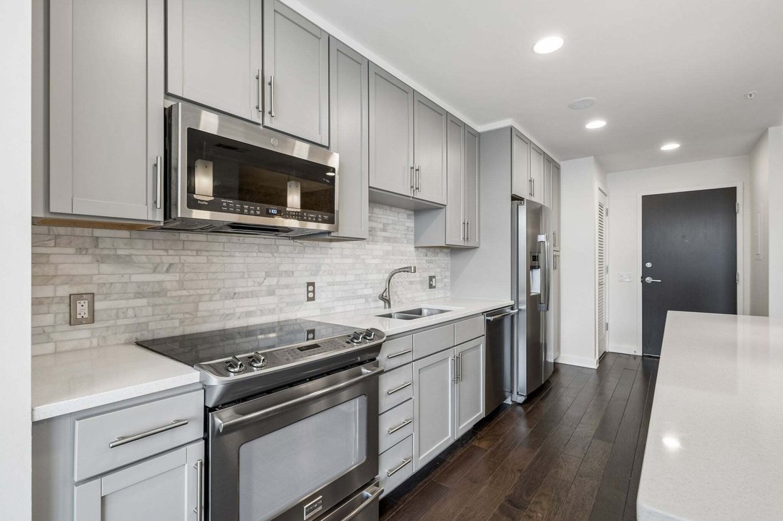 Condo in Nashville, Tennessee, United States 5 - 18893431