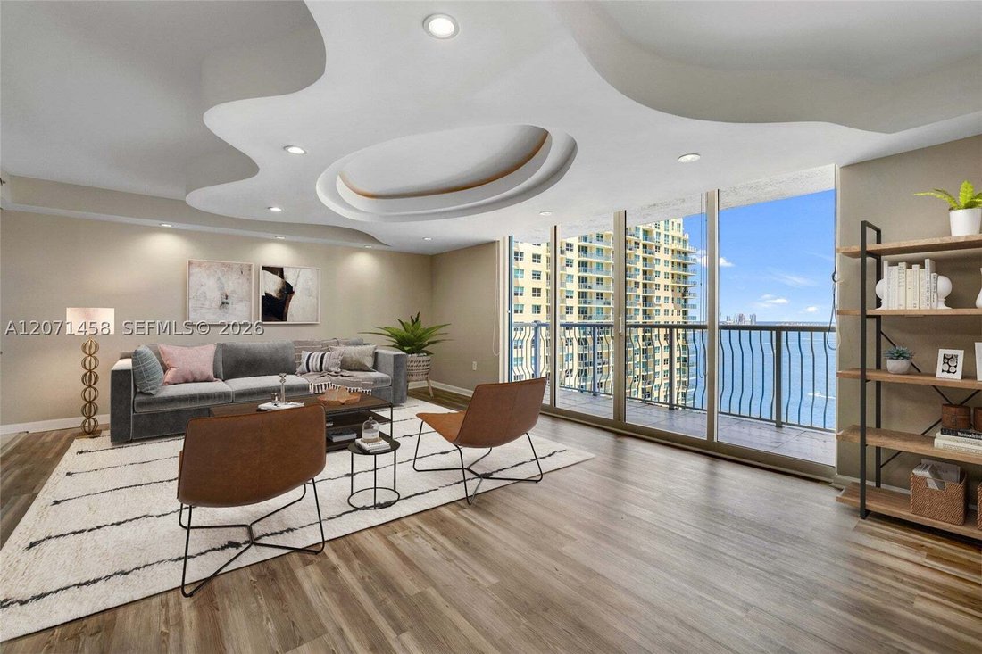 Condominio en Miami, Florida, Estados Unidos 1 - 18893866