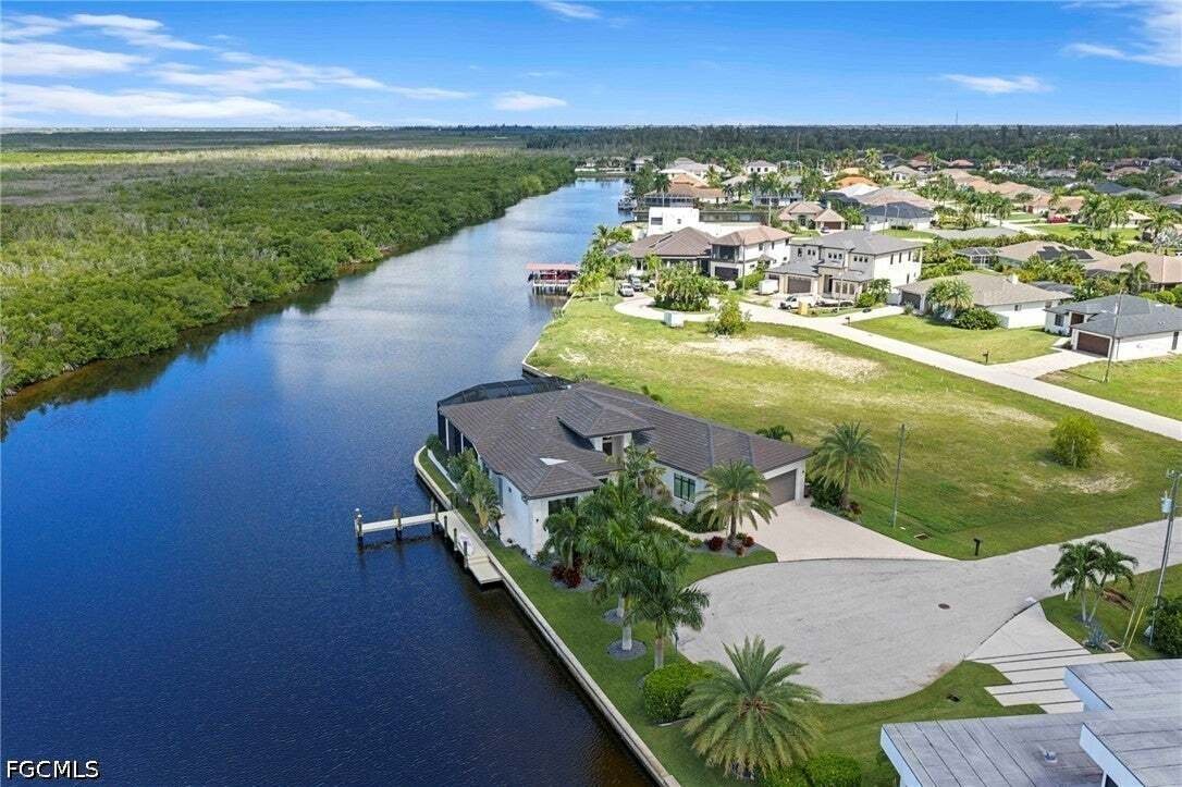 Haus in Cape Coral, Florida, Vereinigte Staaten 3 - 18893152
