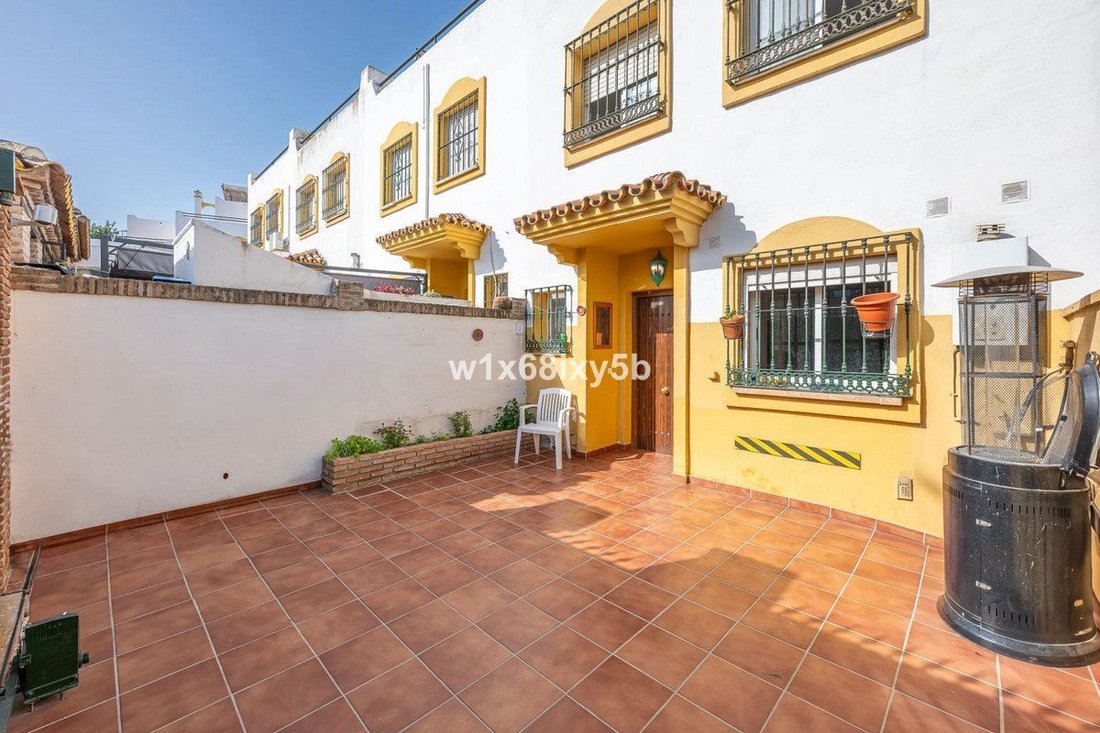 Townhouse in San Pedro de Alcantara, Andalusia, Spain 3 - 18893733