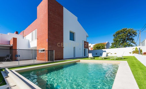 Villa in Quinta do Anjo, Setubal, Portugal 1