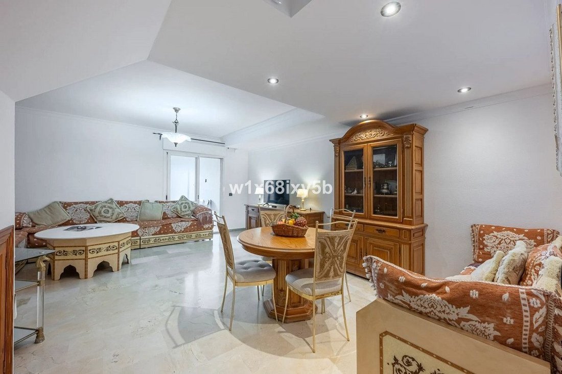 Townhouse in San Pedro de Alcantara, Andalusia, Spain 5 - 18893733