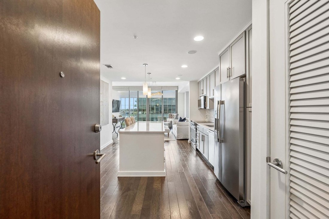 Condo in Nashville, Tennessee, United States 2 - 18893431