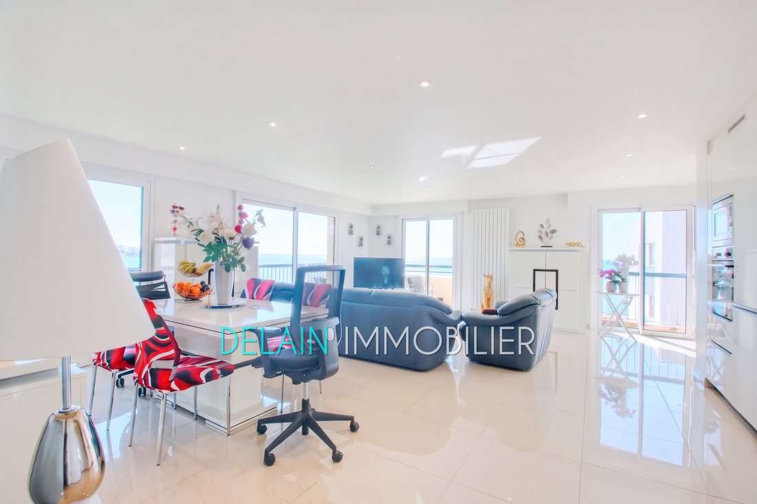 Apartment in Val de Cagne-Colline Route de Vence, Cagnes-sur-Mer, France 3 - 17828742