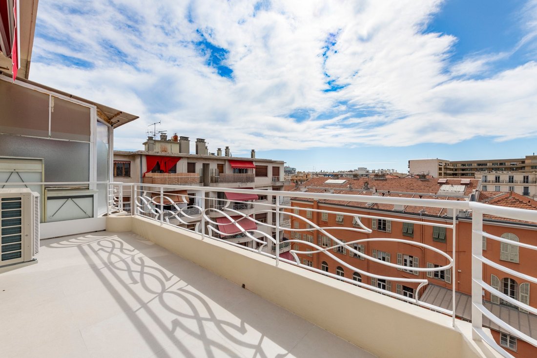 Apartamento en Niza, Provenza-Alpes-Costa Azul, Francia 2 - 18894342