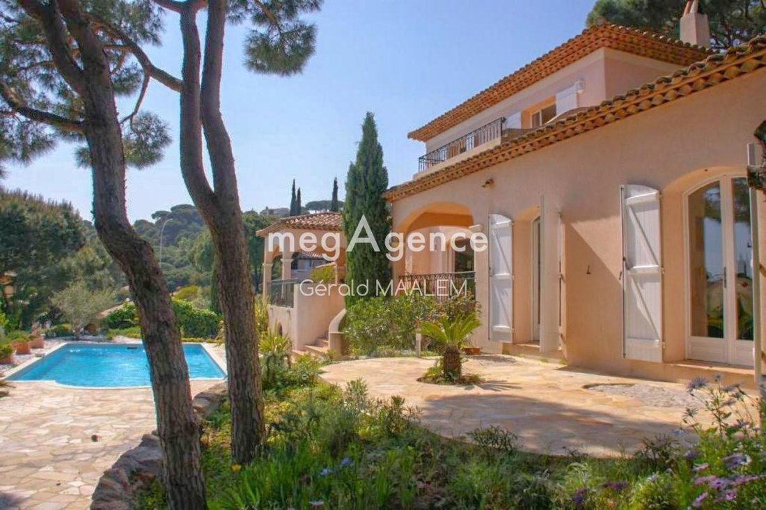Casa de Campo en Ville-Les Saquedes-Le Bouillonnet, Sainte-Maxime, Francia 2 - 18894330