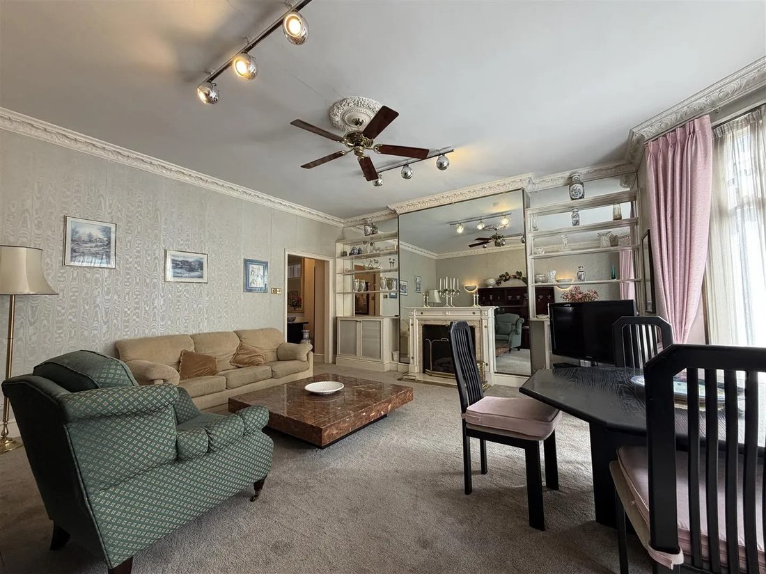 Apartment in Little Venice, Westminster, England 2 - 18776262