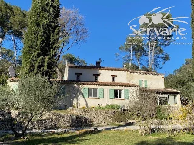 Villa a Est, Lorgues, Francia 1 - 18893445