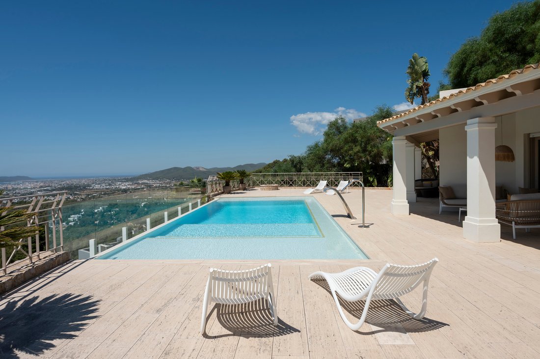 Villa in Can Furnet, Santa Eulària des Riu, Balearische Inseln 1 - 18893356