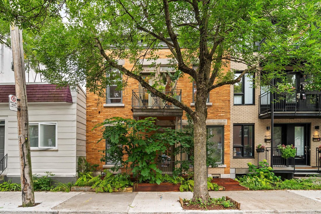 House in Montréal, Quebec, Canada 1 - 18893759