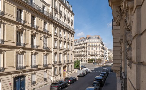 Apartment in Hoche-Friedland, Paris 8e Arrondissement, Paris 1