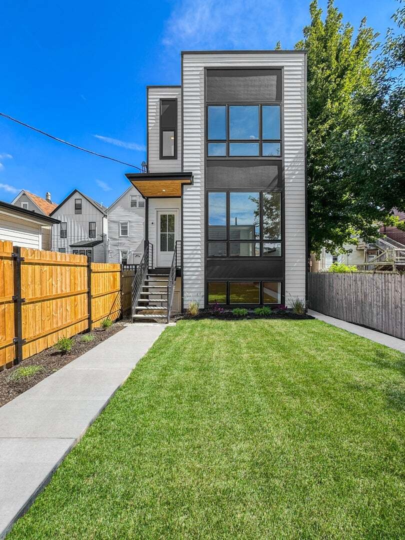 Condo in Chicago, Illinois, United States 1 - 18642675