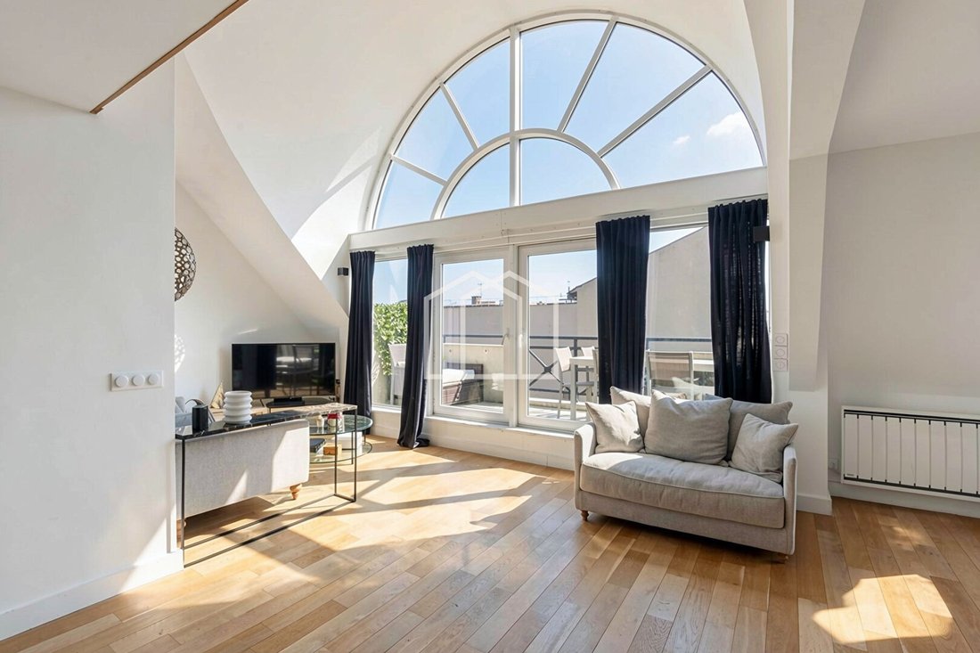 Apartment in Plateau Ouest, Suresnes, France 1 - 18894174