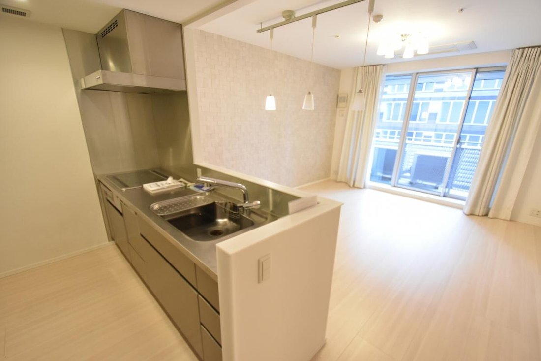 Condo in Shibuya City, Tokyo, Japan 4 - 18894379