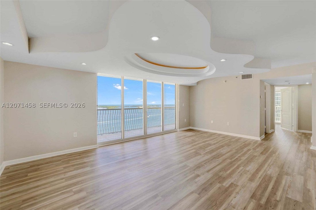 Condominio en Miami, Florida, Estados Unidos 4 - 18893866