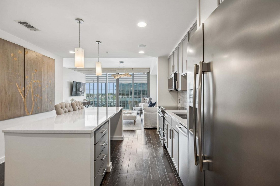 Condo in Nashville, Tennessee, United States 4 - 18893431