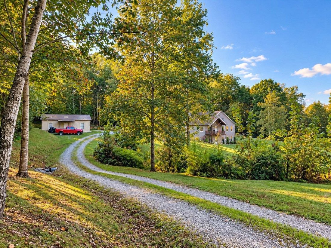House in Vanleer, Tennessee, United States 2 - 18893404