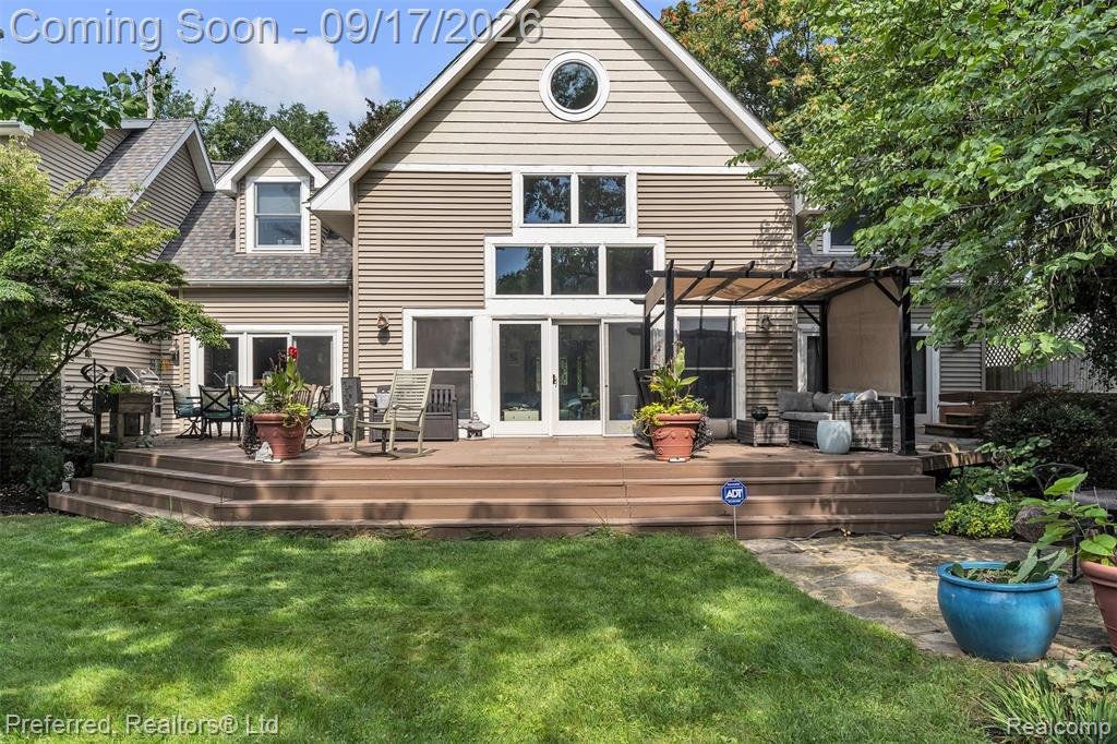 House in Pontiac, Michigan, United States 1 - 18893339
