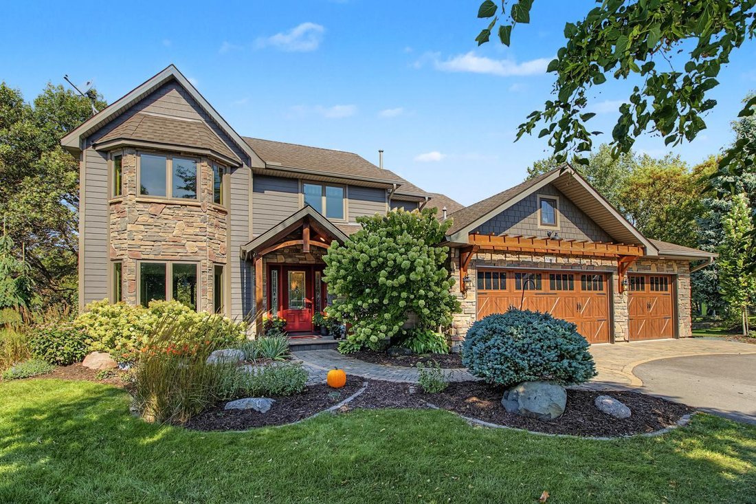 Casa a Chanhassen, Minnesota, Stati Uniti 1 - 18893770