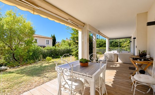 Wohnung in La Ciotat, Provence-Alpes-Côte d'Azur, Frankreich 1