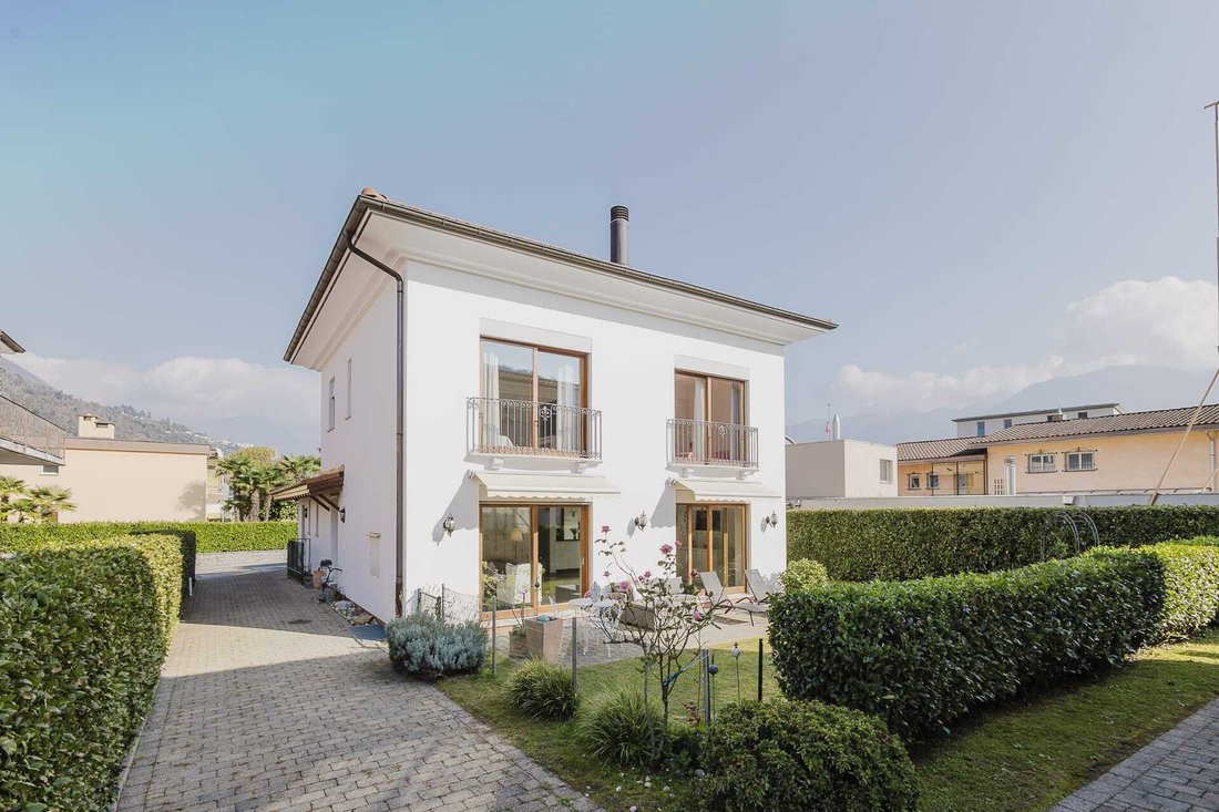 Casa a Ascona, Ticino, Svizzera 1 - 18893411