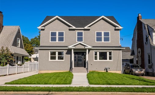 House in Lynbrook, New York, United States 1