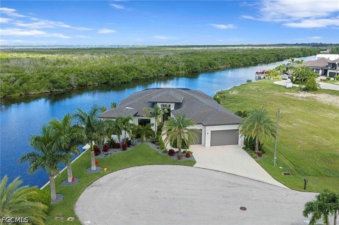 Haus in Cape Coral, Florida, Vereinigte Staaten 2 - 18893152
