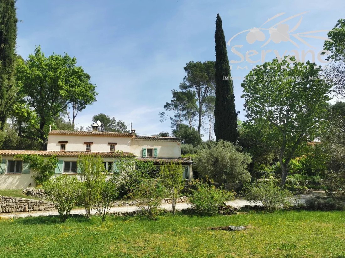 Villa a Est, Lorgues, Francia 2 - 18893445