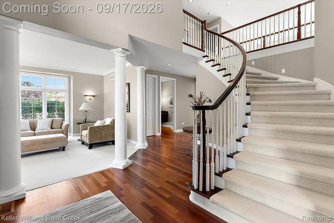 Maison à Rochester Hills, Michigan, États-Unis 4 - 18893860