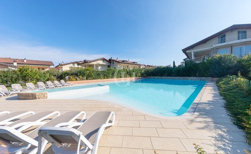 Appartamento a Colombare, Sirmione, Lombardia 1