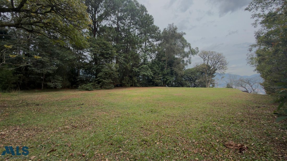 Land in Envigado, Antioquia, Colombia 2 - 18894166