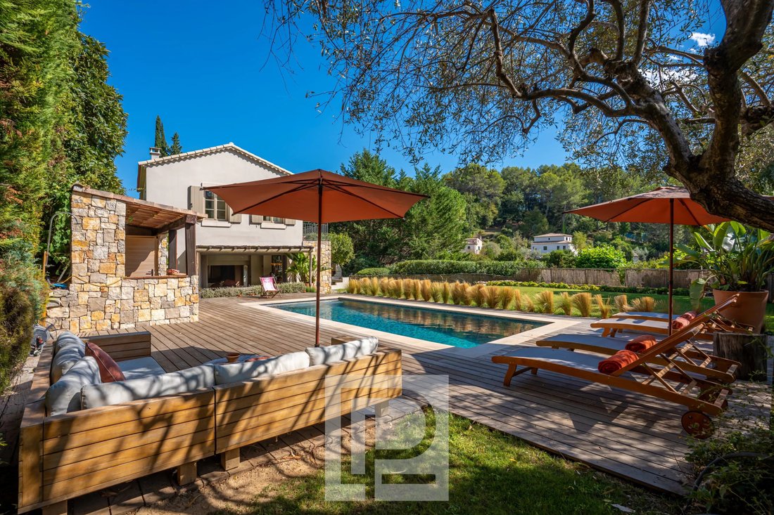 Landhaus in Mougins, Provence-Alpes-Côte d'Azur, Frankreich 2 - 18894412