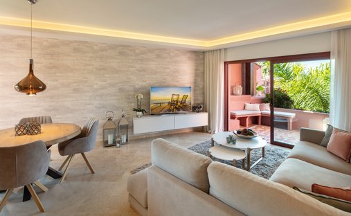 Penthouse in Marbella, Andalusia, Spain 1