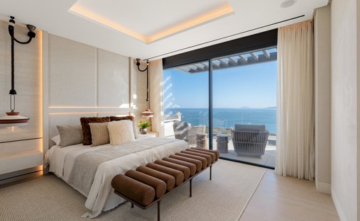 Wohnung in Estepona, Andalusien, Spanien 1