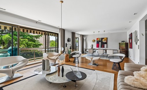 Apartment in La Plaine des Sablons, Neuilly-sur-Seine, France 1