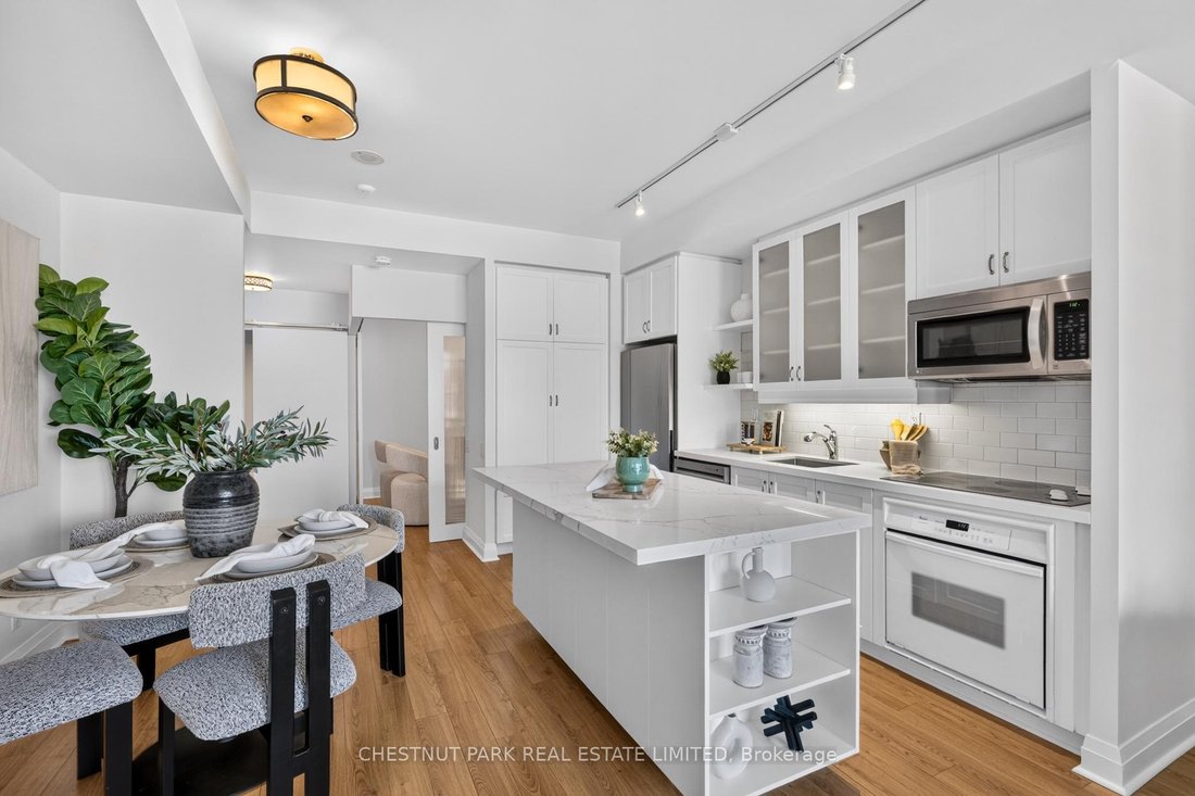 Apartamento en Toronto, Ontario, Canadá 3 - 18894780