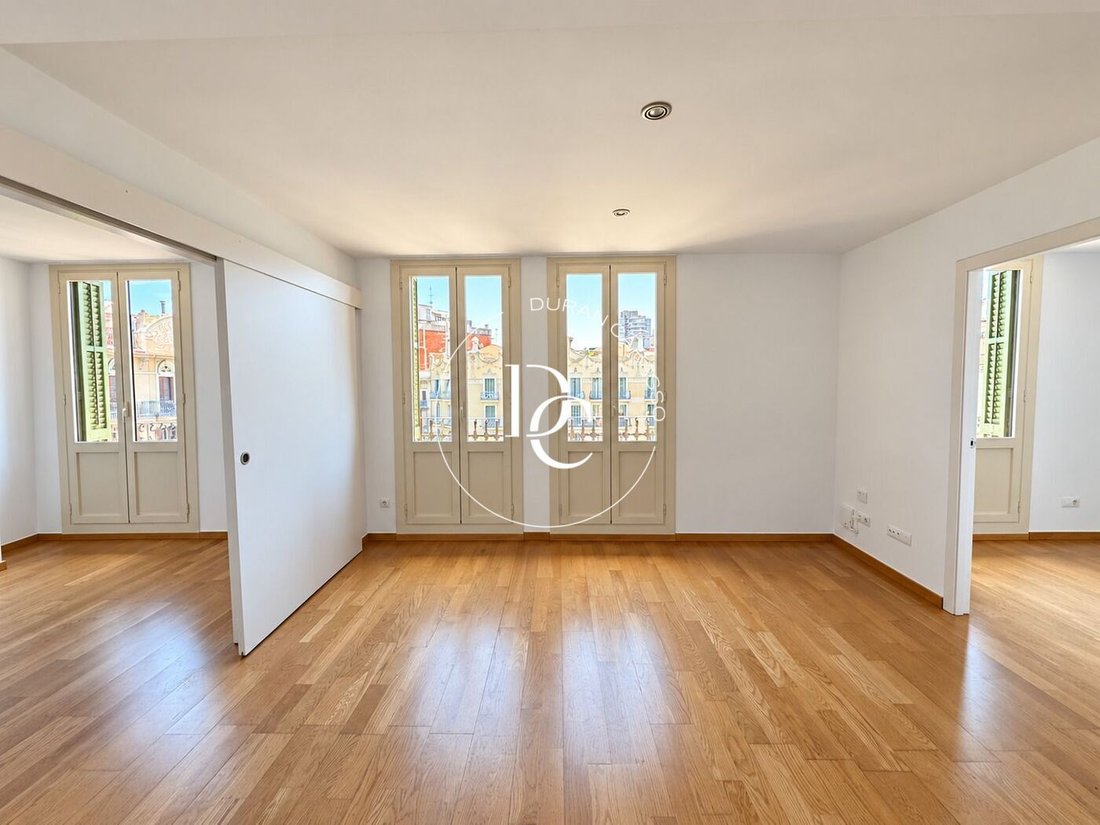 Appartement à Eixample, Barcelone, Espagne 2 - 18388154
