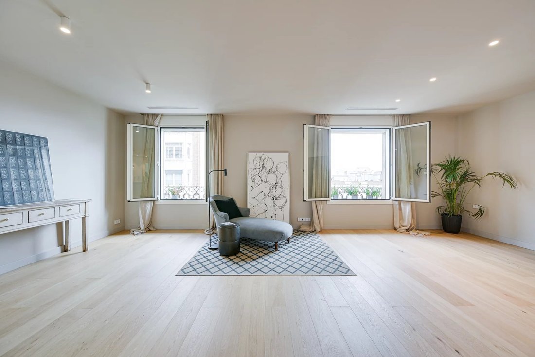 Apartment in Sarrià-Sant Gervasi, Barcelona, Spain 1 - 16609178