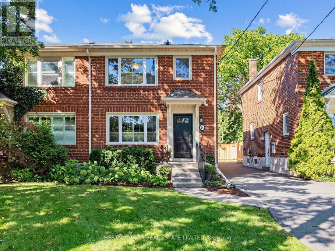 House in Toronto, Ontario, Canada 3 - 18894760