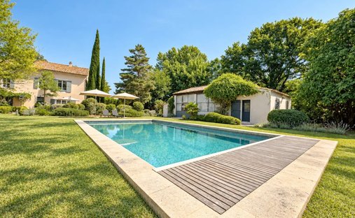 Country House in Secteur Ouest, Pernes-les-Fontaines, France 1