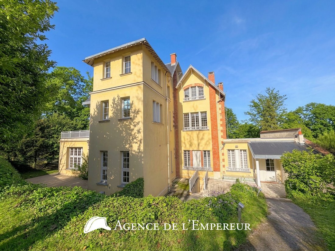 Finca en Centre Ville, Rueil-Malmaison, Francia 4 - 18894386