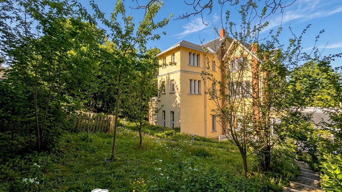 Finca en Centre Ville, Rueil-Malmaison, Francia 1 - 18894386
