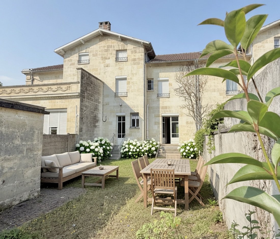 Haus in Le Lac-Bacalan, Bordeaux, Frankreich 1 - 18894593